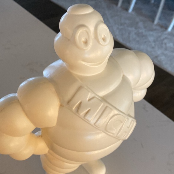 Vintage 1981 Michelin Man Bibendum Plastic Doll 12.5 inches tall Made in France. - Picture 3 of 4